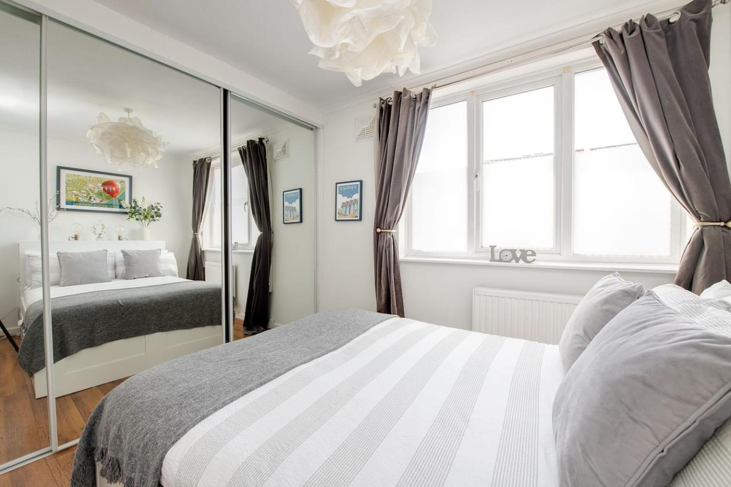 Villa Tranquility Nook Portsmouth Exterior foto